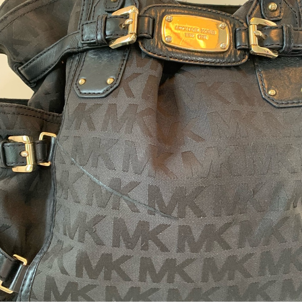 πSALEπ Michael Kors Gansevoort Tote Bag - Picture 15 of 16